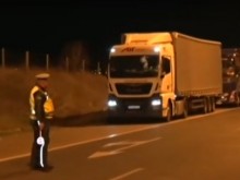 Опашката от тирове на "Капитан Андреево" достигна 40 километра