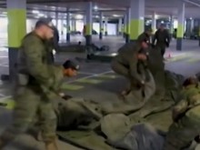 Военни палатки за заразените с COVID-19 в Италия