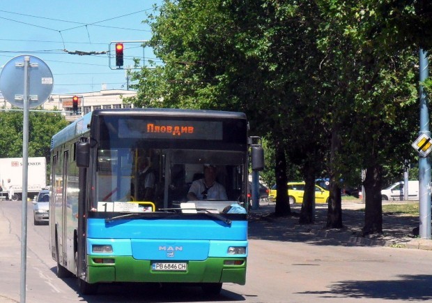 Ограничават движението по натоварено кръстовище в Пловдив