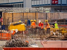 Германия забранява влизането на чужди сезонни работници