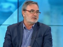 Главният държавен здравен инспектор: Срамно е, че МУ Пловдив не пуска лаборатория!