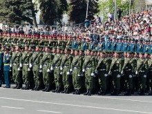 Задължителната казарма в Русия остава въпреки коронавируса