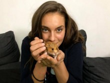 Запознайте се с Чоки - хамстера на либерото на Марица Славена Никова