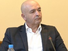 Вижте как изглеждаше Генералът без униформа днес