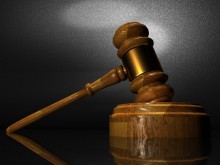 Осъдиха частен съдебен изпълнител, изхарчил много пари от служебна сметка