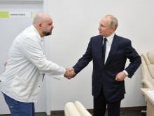 Лекар, ръкувал се с Путин, има коронавирус