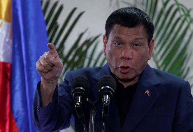 Президентът на Филипините Родриго Дутерте нареди на полицията да застрелва