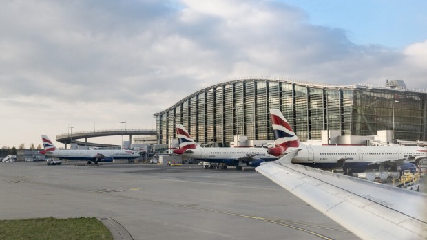 iStock
От Лондон показаха призрачна гледка - терминалите на най-натовареното летище