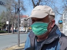 Пенсионер: По цял ден гледам Бойко и Мутафчийски по телевизията, а с жената вкъщи - кавги и гюрултия