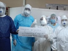 Лекарка от Перник с трогателна публикация след изписването на оздравели от COVID-19 пациенти