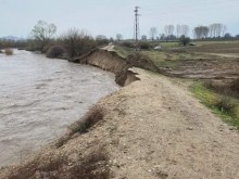 Марица повиши нивото си, от "Напоителни системи" реагираха