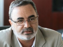 Оставиха д-р Кунчев без заплата
