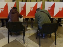 В Полша искат да проведат президентските избори по пощата