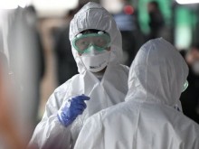 От КОЦ Пловдив просят пари от фирми за предпазни дрехи на лекарите, докато прехвърлят 600 000 към общината