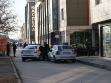 Баба и внучка са настанени в "Каспела" с коронавирус