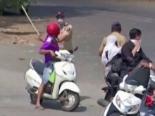 Българка говори за физическите наказания за нарушилите карантината в Индия