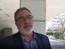 Главният здравен инспектор с нова мрачна прогноза за пика на епидемията от коронавирус