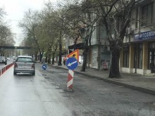 Преасфалтират здрав булевард в Пловдив