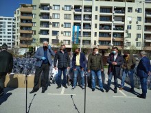 Кметът връчи дарение на общински здравни заведения