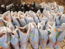 30 семейства от Куклен получиха хранителни продукти от Председателя на общинския съвет