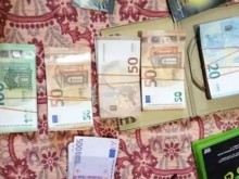 При спецакция в Русенско иззеха валута, боеприпаси и марихуана
