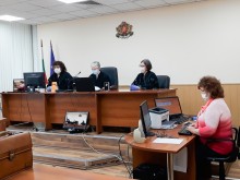 Цветанка Дудова остава на топло