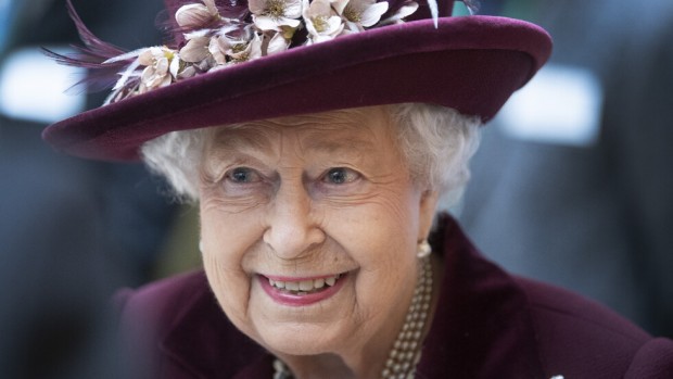GettyImages
Кралица Елизабет Втора най дълго властвалият британски монарх днес става
