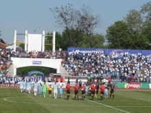 Клуб от Първа лига пред фалит, няма да поднови участието си в първенството?