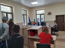 Това са мъжът и жената, които биха полицаи в Пловдив!