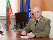 Генералът: Закрих имейла си, защото имаше ругатни и нецензурни неща