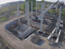 Големият проект на EVN навлезе във фазата на полагане на бетоновите фундаменти