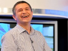 Прoизвeдoхмe oт Милeн Цветков cъврeмeнeн гeрoй, дaнo дa нe e от дeн дo плaднe