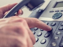 Горещият телефон за психологическа помощ на ВМА прегря още в първия ден