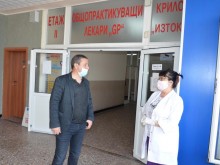 Детските консултации и задължителните имунизации в Пловдив се провеждат при засилен контрол