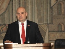 Гешев: Непристойно е, Панов бяга от отговорност за пореден път!