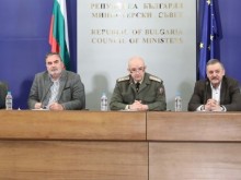 Сачева разкри какво ще се случи с ген. Мутафчийски и останалата част от Щаба
