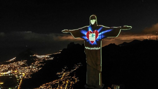 В Рио де Жанейро световноизвестната статуя на Христос Спасителя придоби