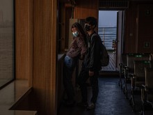 Учениците от Ухан се завръщат в класните стаи