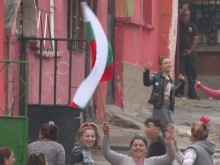 Луда веселба в ромската махала в Ямбол въпреки забраната
