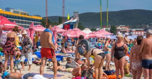 Туристите от Великобритания могат да се завърнат в българския курорт
