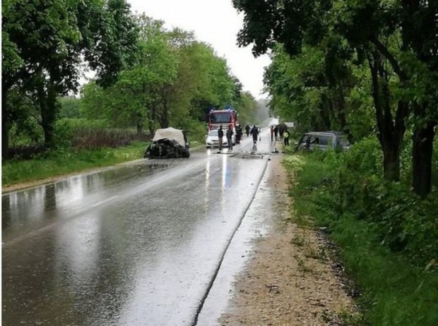 Читалище Секулово
Три жени са загинали при тежко пътно транспортно произшествие между дуловските села  Грънчарово
