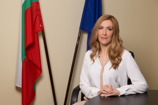 Министърът на туризма Николина Ангелкова ще проведе работна среща с