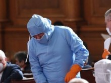 Марешки зове за скромност, поискаха му 20 000 лв. на минута от трибуната