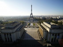 Le Monde: Сега Франция прилича на България отпреди 30 години
