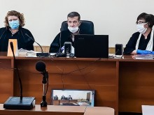 Пловдивски съд остави в ареста обвинен за разпространение на наркотици