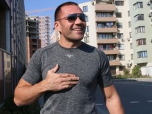 Това ли е тайното любовно гнездо на Кобрата?