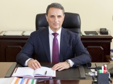 УТХ - Пловдив със специален жест към пенсионирани преподаватели
