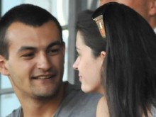 Снахата на Божков също се покри, внимава с публичните изяви