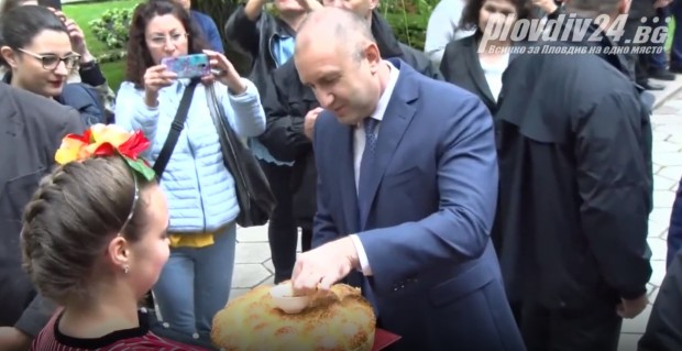 Президентът пристигна в Садово