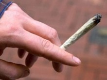 Средната възраст на първа употреба на дрога в България е 13 години